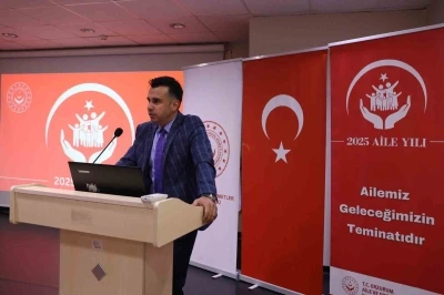 Aile eğitiminde onurlandırma yaklaşımı ele alındı
