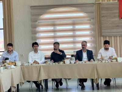 AK Parti Ağrı İl Başkanı İlhami Yıldız: &quot;STK’larımızla istişare, ortak akılla güçlü yarınlara&quot;
