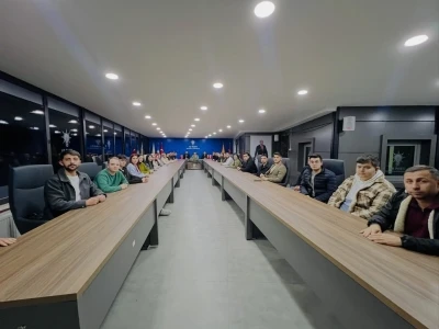AK Parti Bilecik&rsquo;te gen&ccedil;lik toplantısı
