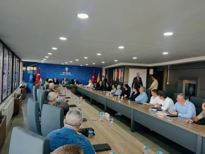 AK Parti Bilecik teşkilatında mahalle istişareleri sürüyor
