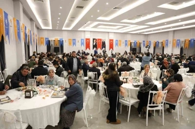 AK Parti &Ccedil;ameli teşkilatı "G&ouml;n&uuml;l Sofrası"nda birlik ve beraberlik mesajı verdi
