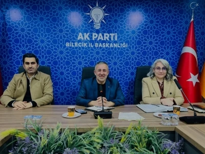 AK Parti’de Haftalık Olağan İl Yönetim Kurulu Toplantısı
