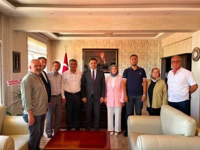 AK Parti&rsquo;den Kaymakam Temel&rsquo;e &rsquo;hayırlı olsun&rsquo; ziyareti
