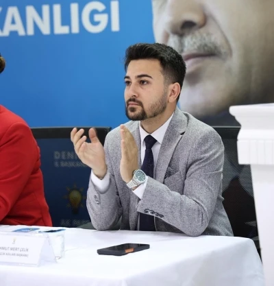 AK Parti Denizli Gen&ccedil;lik Kolları &uuml;ye kayıt &ccedil;alışmalarında T&uuml;rkiye derecesi yaptı
