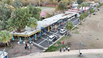 AK Parti Edremit İlçe Başkanı Ertaş’tan Edremit Belediyesine sert tepki: &quot;Danışıklı dövüş mü yapıyorsunuz?&quot;
