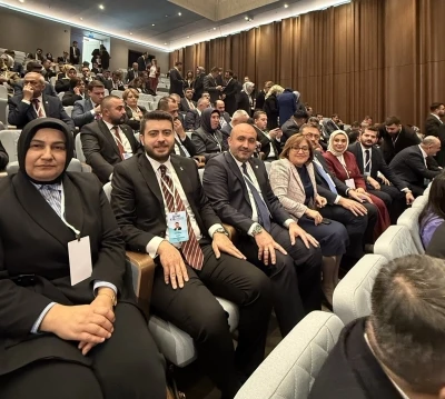 AK Parti Eskişehir Teşkilatı, 175. Genişletilmiş İl Başkanları Toplantısı’na katıldı
