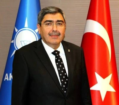 AK Parti Gaziantep Milletvekili Ey&uuml;p &Ouml;zke&ccedil;e&ccedil;i&rsquo;den 28 Şubat&rsquo;a Anlamlı A&ccedil;ıklama