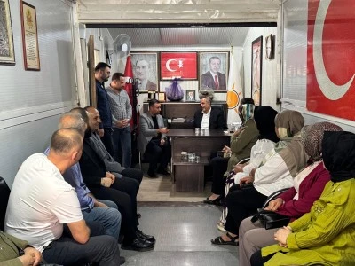 AK Parti Gaziantep Milletvekili İrfan Çelikaslan’dan İslahiye’de Esnaf ve Teşkilat Ziyareti