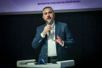  AK Parti Grup Başkanvekili G&uuml;l: "Modern bir &ccedil;ağda yeni sorunlarla baş başayız"