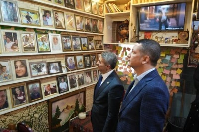 AK Parti heyetinden G&ouml;lbaşı Caddesi&rsquo;nde esnaf ziyareti
