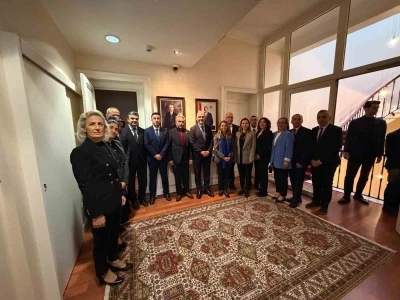 AK Parti İstanbul Milletvekili Soylu: "Avrupa&rsquo;daki T&uuml;rkler y&uuml;kseliyor"
