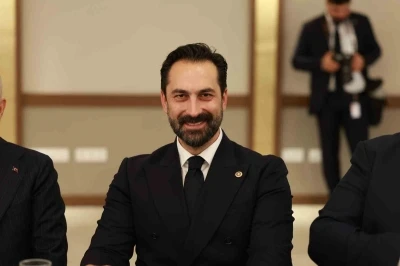 AK Parti’li Arınç: &quot;Yeni yasama yılı birlik ve reform dönemi olacak&quot;
