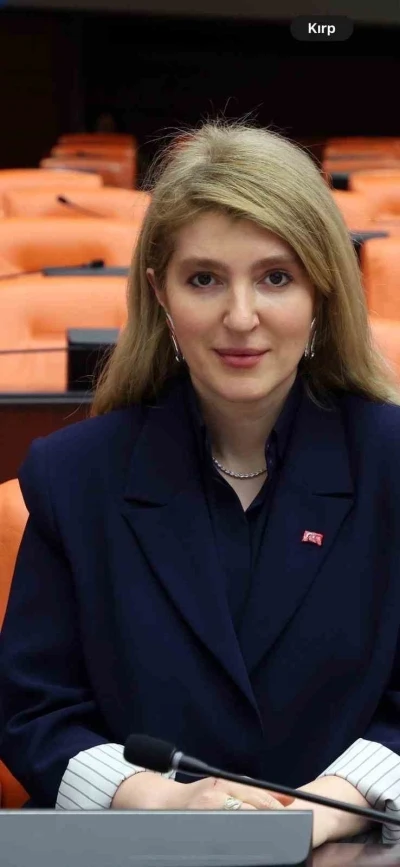 AK Parti Malatya Milletvekili İnan&ccedil; Sira&ccedil; Kara &Ouml;lmeztoprak, Berat Kandili mesajı
