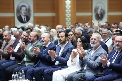 AK Parti’nin 81 ilde ‘Yeşil Dönüşüm ve İklim Farkındalığı Programı&quot;nın İstanbul’daki toplantısı yapıldı
