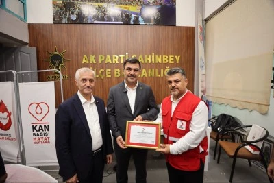 AK Parti Şahinbey’den  anlamlı etkinlik, “Kan acil değil, sürekli ihtiyaçtır”