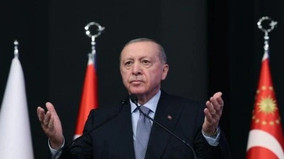 AK Parti&rsquo;ye ge&ccedil;işler s&uuml;r&uuml;yor: Erdoğan 3 vekilin daha rozetini takacak