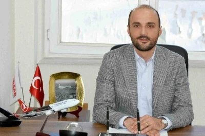 Akademisyen Pilot Emre Durmazpınar Atat&uuml;rk &Uuml;niversitesi&rsquo;nde
