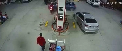 Akaryakıt istasyonundaki kaza kameralara yansıdı

