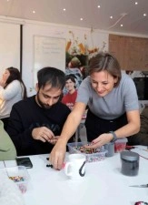 Akbank Güzel Yarınlar Hareketi iki yılda 22 bini aşkın gençle buluştu