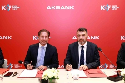 Akbank ve KGF&rsquo;den KOBİ&rsquo;lere dijital kredi d&ouml;nemi
