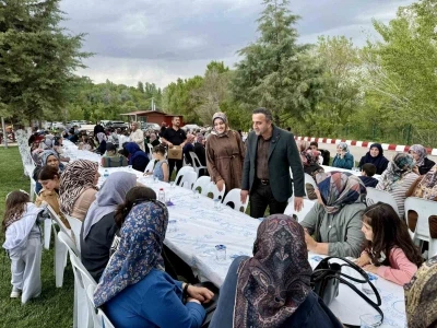 Ak&ccedil;adağ&rsquo;da Anneler G&uuml;n&uuml; etkinliği
