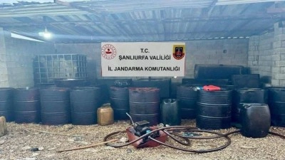 Ak&ccedil;akale&rsquo;de 3 bin 900 litre ka&ccedil;ak akaryakıt ele ge&ccedil;irildi