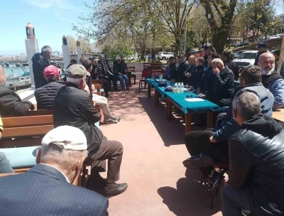 Ak&ccedil;akoca&rsquo;da balık&ccedil;ılık sezonu ve sıfır atık projesi bilgilendirme toplantısı
