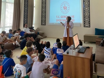 Akçakoca’da çocuklara yönelik sağlık eğitimleri devam ediyor
