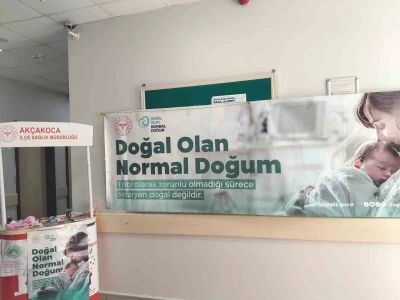 Ak&ccedil;akoca&rsquo;da normal doğumun &ouml;nemi anlatılıyor
