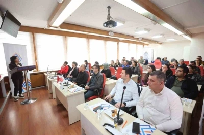 Akdeniz Belediyeler Birliğinden Merkezefendi Belediyesi personeline mevzuat eğitimi
