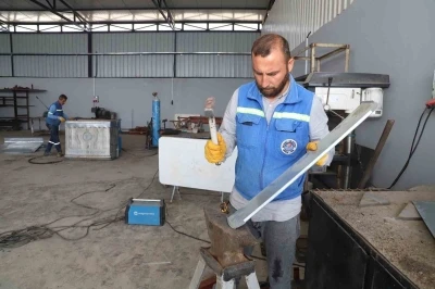 Akdeniz&rsquo;de eski konteynerler yenilenerek hizmete kazandırılıyor
