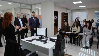 Akdeniz&rsquo;de kadınlara y&ouml;nelik Seyahat ve Konaklama Kursu ilgi g&ouml;r&uuml;yor
