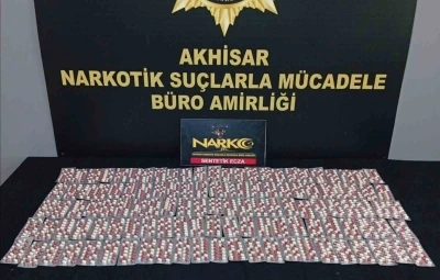 Akhisar&rsquo;da bin 666 sentetik hap ele ge&ccedil;irildi
