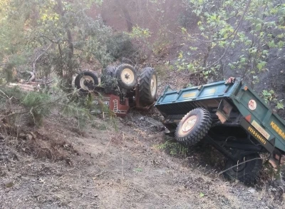 Akhisar’da traktör kazası: Dede hayatını kaybetti, torunu ağır yaralandı
