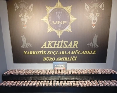 Akhisar’da uyuşturucu operasyonunda 5 tutuklama
