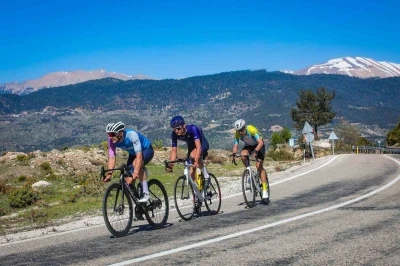 AKRA Gran Fondo Antalya&rsquo;da pedallar &lsquo;Yeşil Gelecek&rsquo; i&ccedil;in d&ouml;necek
