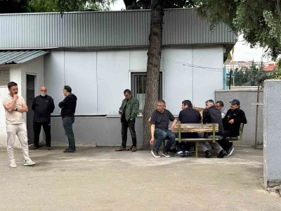 Akranının bı&ccedil;aklayarak &ouml;ld&uuml;rd&uuml;ğ&uuml; 16 yaşındaki &ccedil;ocuğun babası feryat etti: "Benim ciğerim yanıyor, bitmiş haldeyim"
