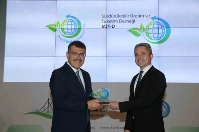 Aksa Doğalgaz, 7&rsquo;nci kez &lsquo;D&uuml;ş&uuml;k Karbon Kahramanı &Ouml;d&uuml;l&uuml;&rsquo;ne değer g&ouml;r&uuml;ld&uuml;
