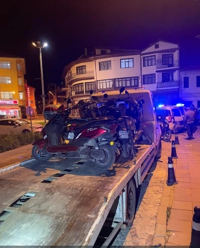 Akşehir&rsquo;de motosikletlere sıkı denetim
