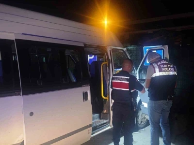 Akyazı&rsquo;da silahlı kavga: 2 yaralı
