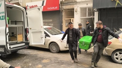 Alacak verecek meselesinde 75 yaşındaki arkadaşını &ouml;ld&uuml;rd&uuml;
