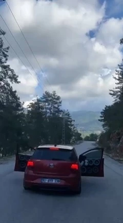 Alanya&rsquo;da ehliyetsiz s&uuml;r&uuml;c&uuml;ye 60 bin TL ceza
