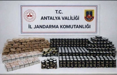 Alanya&rsquo;da jandarmadan ka&ccedil;ak t&uuml;t&uuml;n operasyonu
