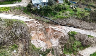 Alanya&rsquo;da sağanak sonrası korkutan manzara

