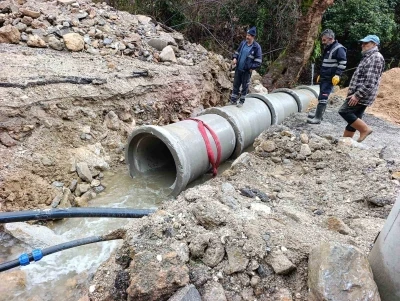 Alanya&rsquo;da tıkanan menfezler B&uuml;y&uuml;kşehir ekiplerince a&ccedil;ıldı
