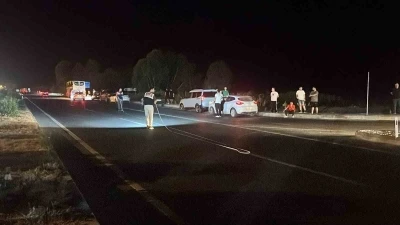 Alanya&rsquo;da yolun karşısına ge&ccedil;erken yolcu otob&uuml;s&uuml;n&uuml;n &ccedil;arptığı yaşlı adam hayatını kaybetti
