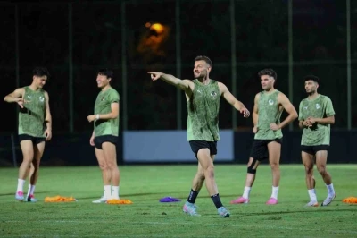 Alanyaspor, Galatasaray maçı hazırlıklarını tamamladı
