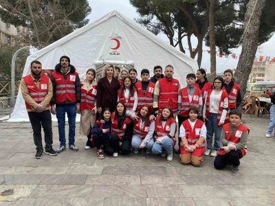 Alaşehir&rsquo;de hayırseverler iftar bağışı i&ccedil;in yarıştı
