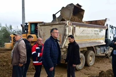 Alaşehir&rsquo;de taşkın hasarları gideriliyor
