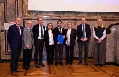 Albert Einstein&rsquo;ın mezun olduğu Z&uuml;rih &Uuml;niversitesi&rsquo;nden Dr. Humayun Kakar&rsquo;a b&uuml;y&uuml;k onur
